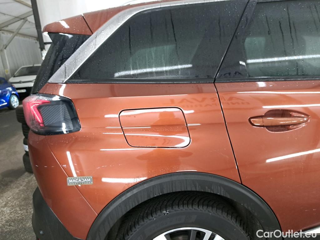  Peugeot  5008 PEUGEOT   2020  5P  SUV BlueHDi 130  EAT8 Allure #11