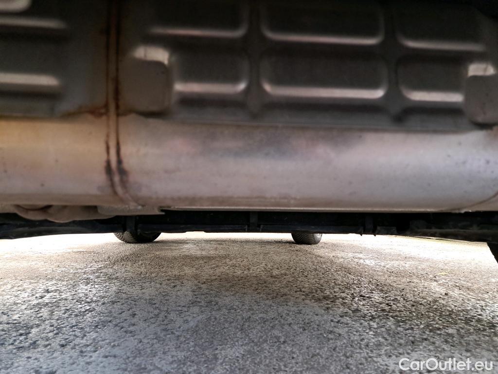  Renault  Captur  II Evolution 1.6 E-TECH Hybrid 145CV BVA6 E6d #9