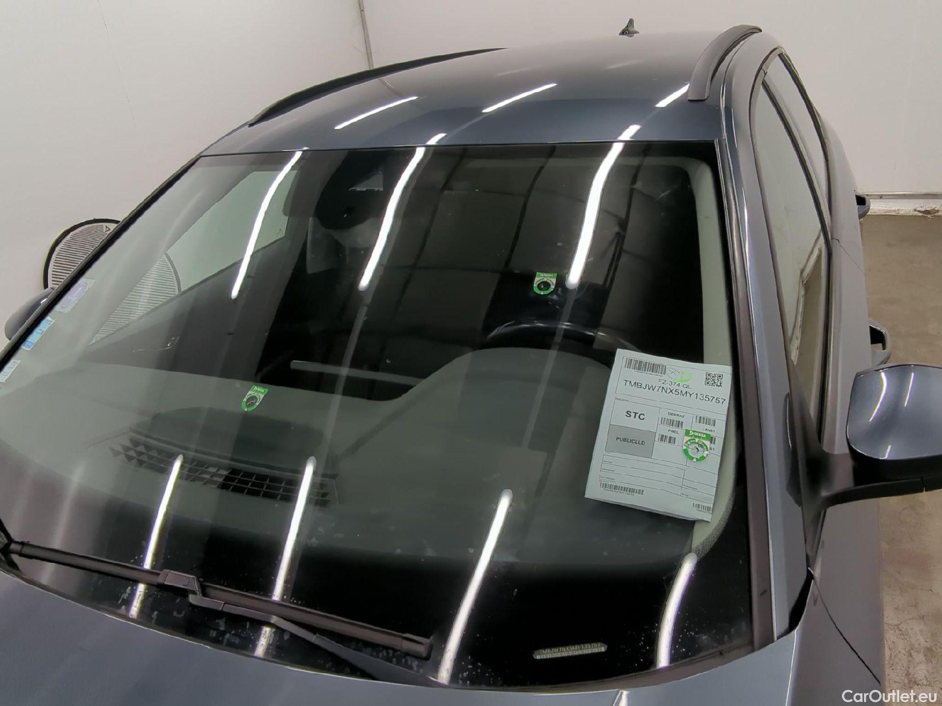  Skoda  Octavia SKODA  Combi / 2020 / 5P / Break 1.4 TSI PHEV iV 204 DSG6e Business #32