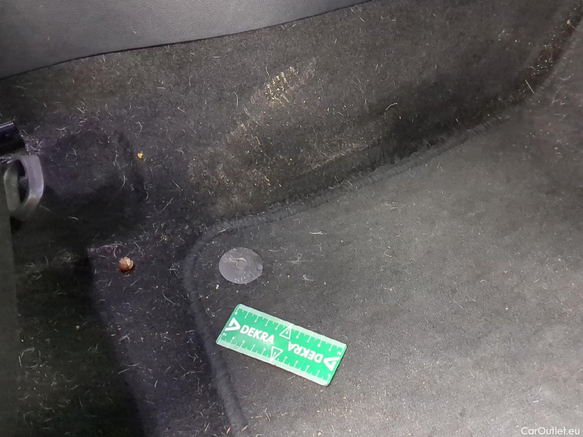  Skoda  Octavia SKODA  Combi / 2020 / 5P / Break 1.4 TSI PHEV iV 204 DSG6e Business #20