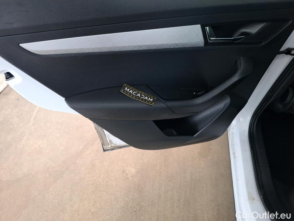  Skoda  Karoq SKODA  / 2017 / 5P / SUV 2.0 TDI 116ch DSG7 Business #52