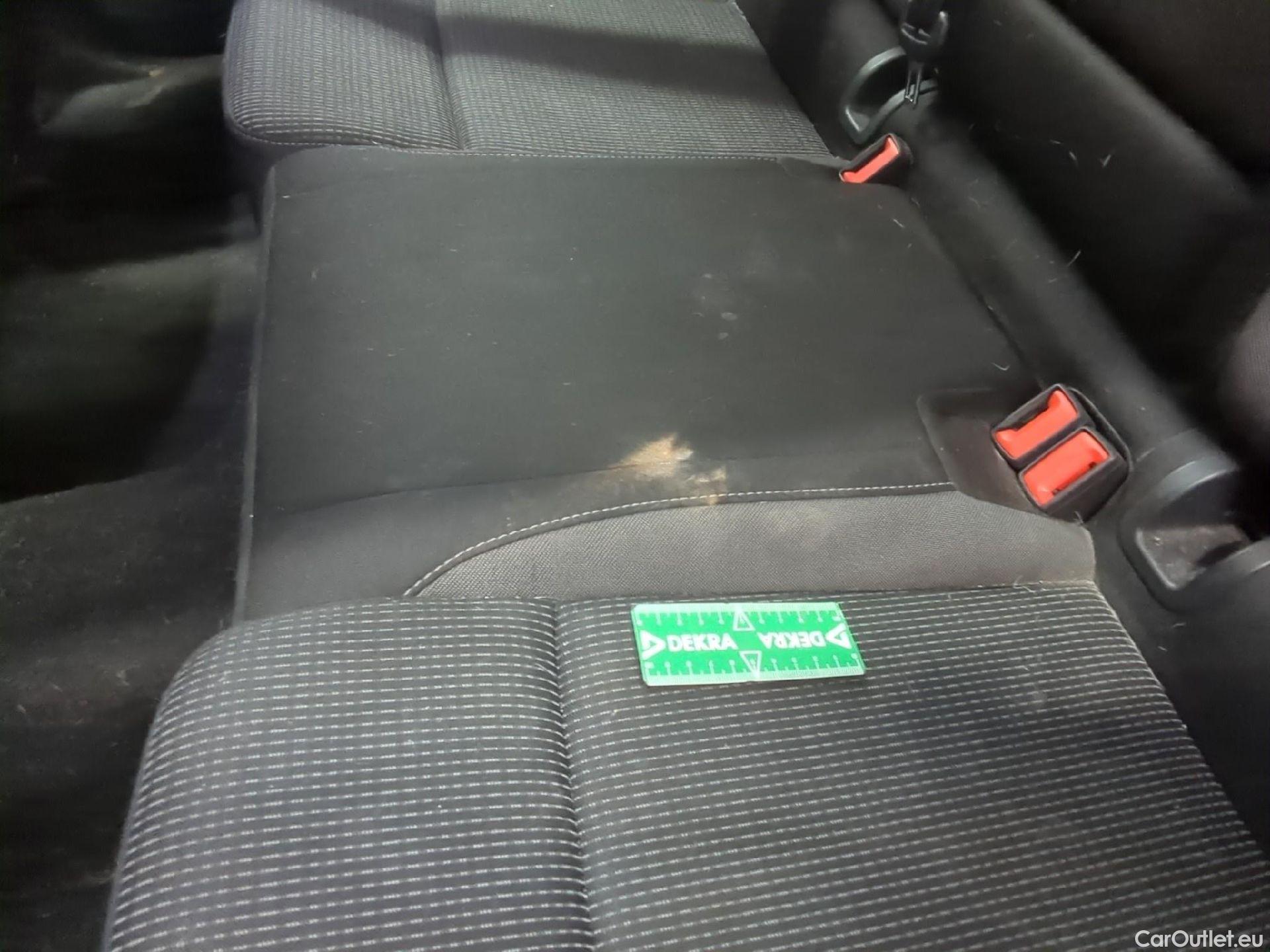  Skoda  Octavia SKODA  Combi / 2020 / 5P / Break 1.4 TSI PHEV iV 204 DSG6e Business #25