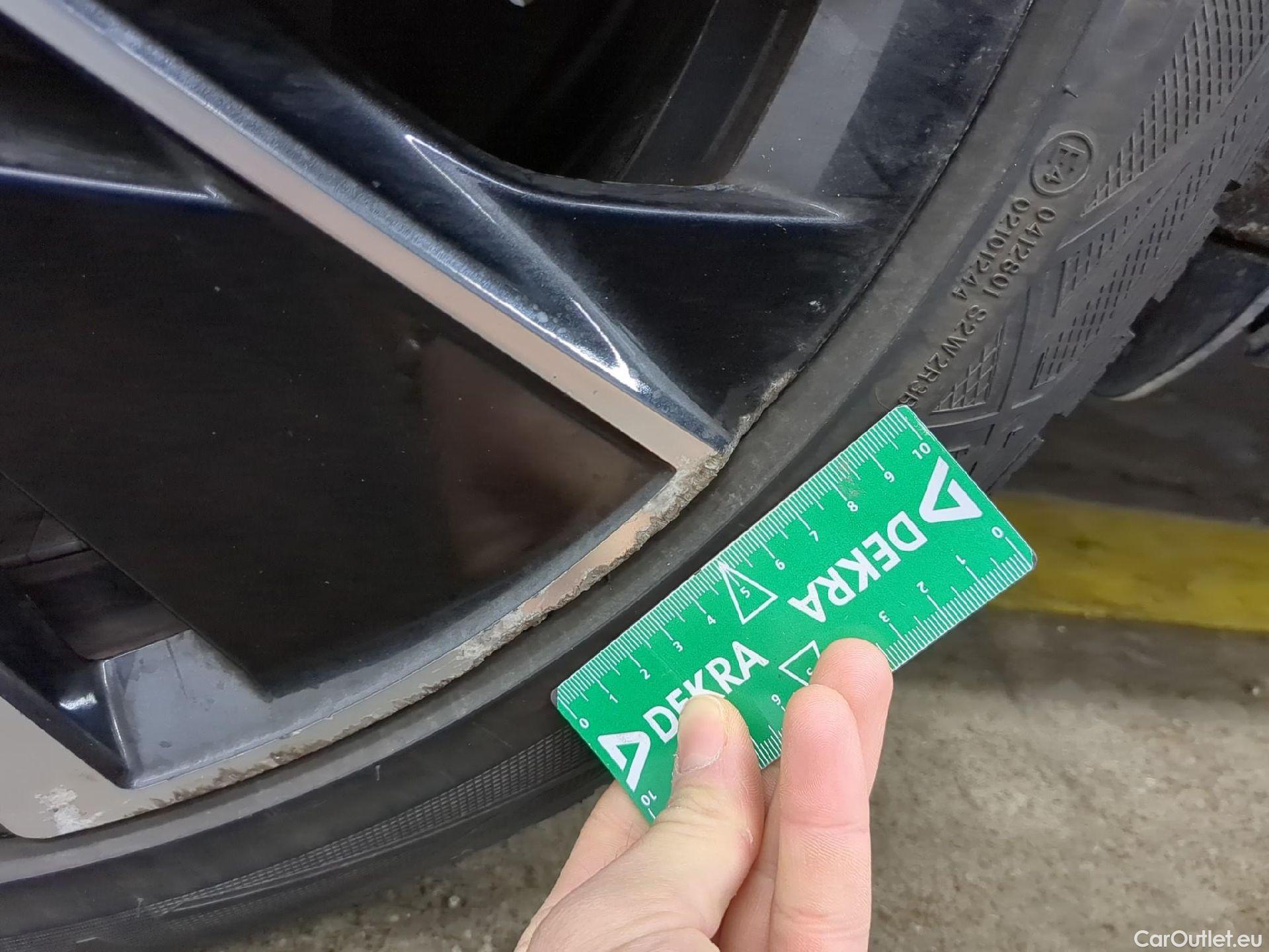  Skoda  Octavia SKODA  Combi / 2020 / 5P / Break 1.4 TSI PHEV iV 204 DSG6e Business #13