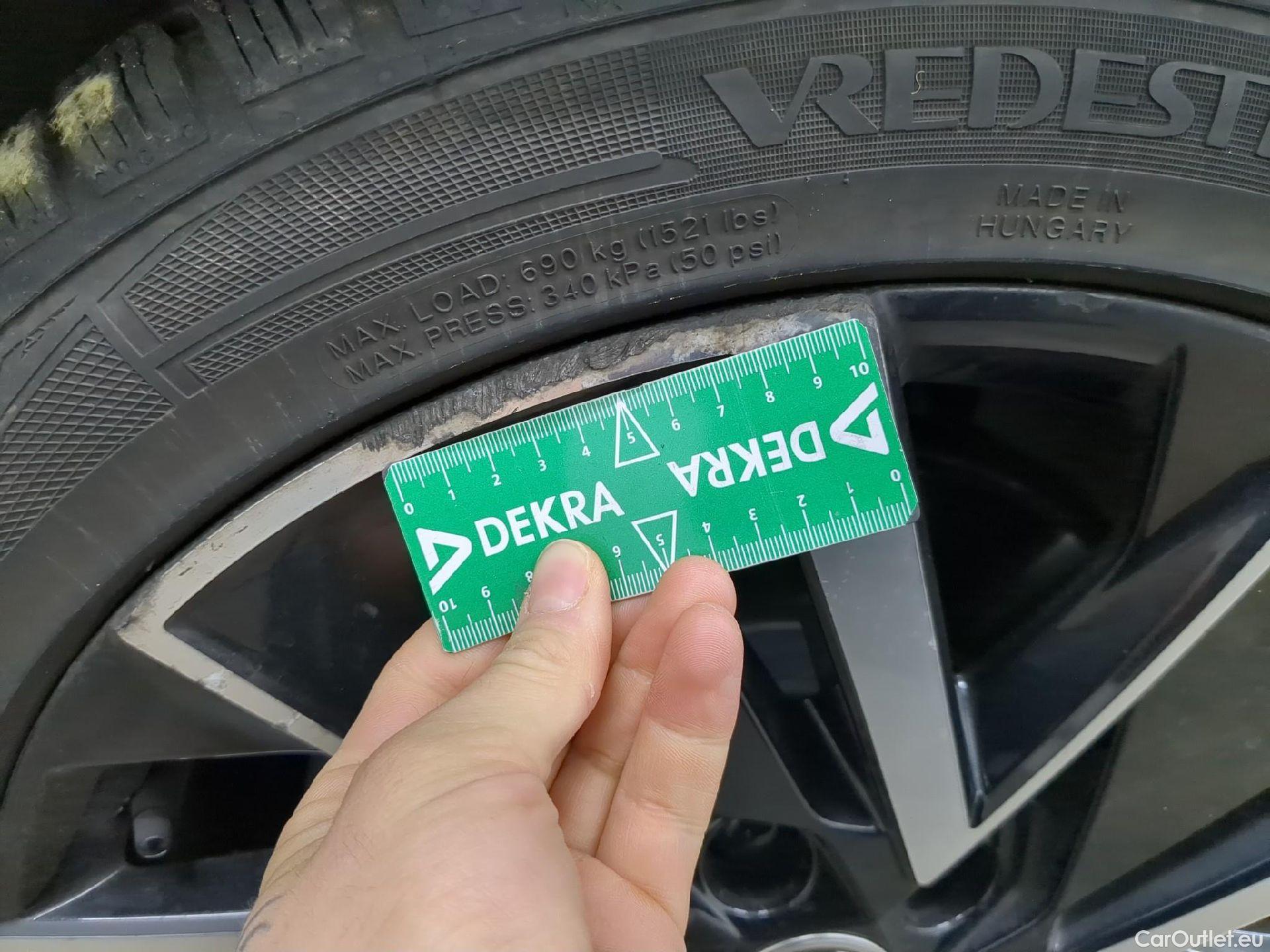  Skoda  Octavia SKODA  Combi / 2020 / 5P / Break 1.4 TSI PHEV iV 204 DSG6e Business #6