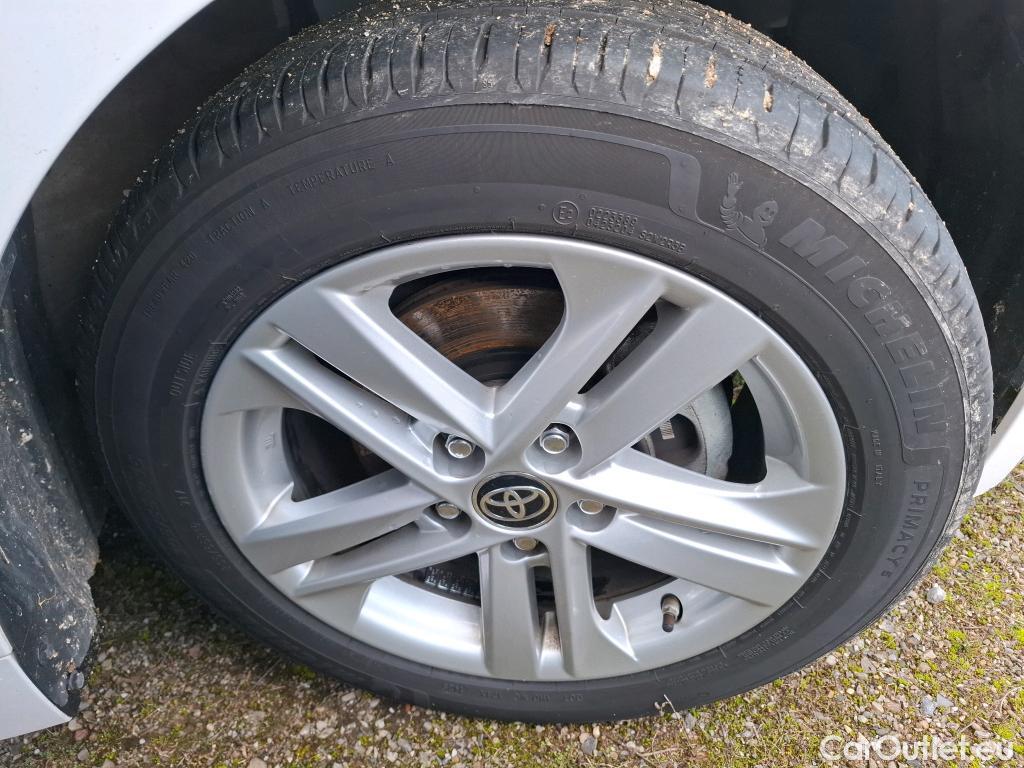  Toyota  Corolla TOYOTA  Touring Sports / 2018 / 5P / Break Hybride 122h Dynamic Business Beyond Zer #23