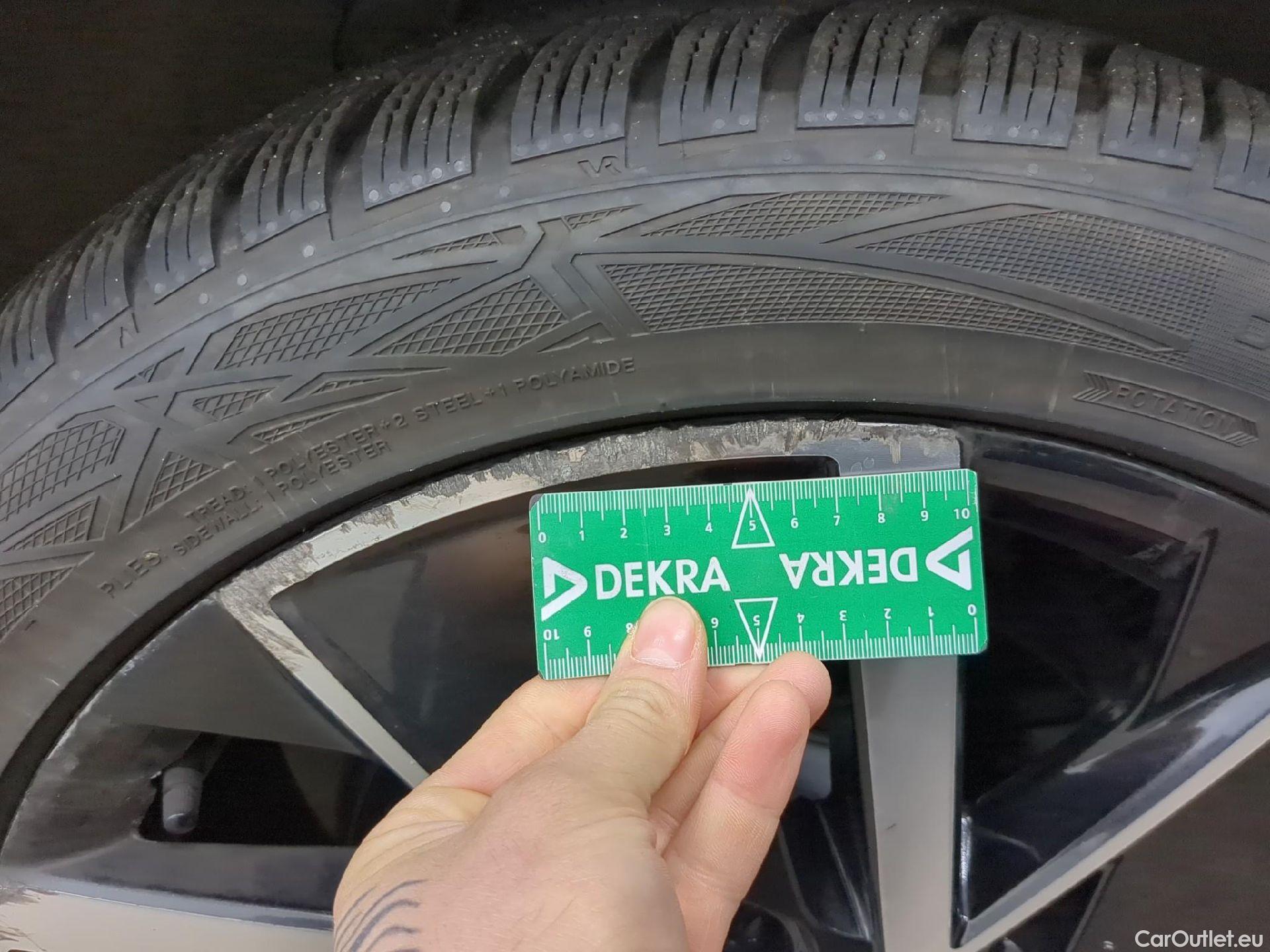  Skoda  Octavia SKODA  Combi / 2020 / 5P / Break 1.4 TSI PHEV iV 204 DSG6e Business #16