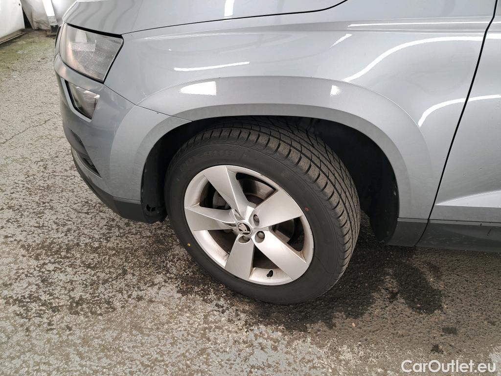  Skoda  Karoq  Business 2.0 TDI 115CV BVA7 E6d #17