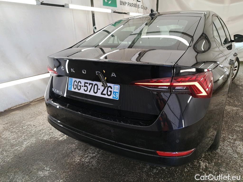  Skoda  Octavia  Berline Business 2.0 TDI 115CV BVM6 E6d #17