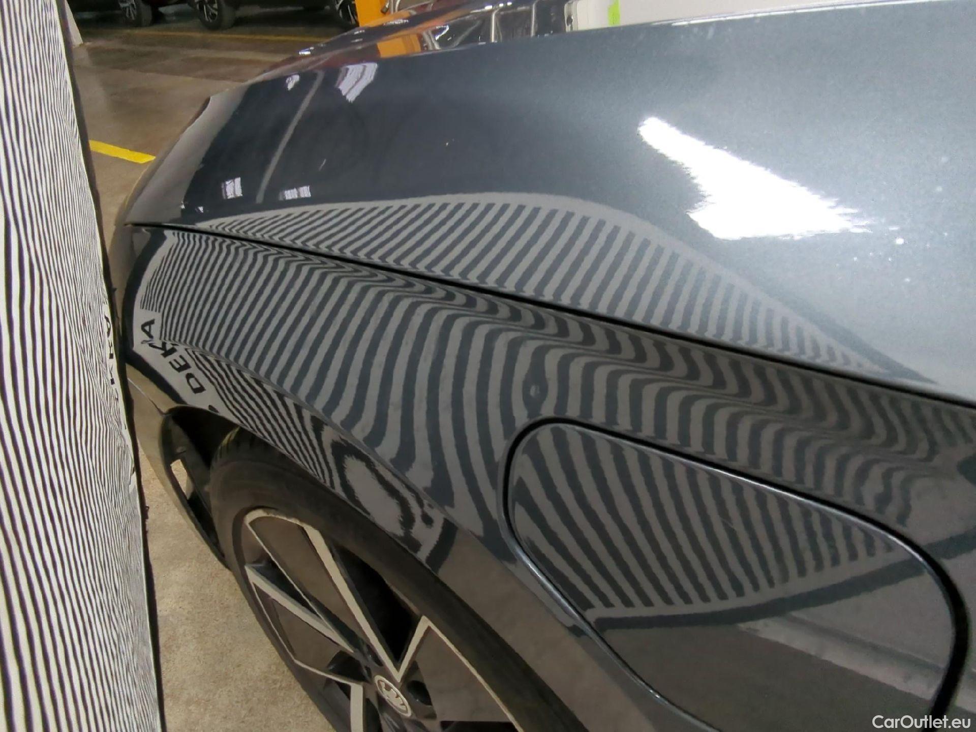  Skoda  Octavia SKODA  Combi / 2020 / 5P / Break 1.4 TSI PHEV iV 204 DSG6e Business #44