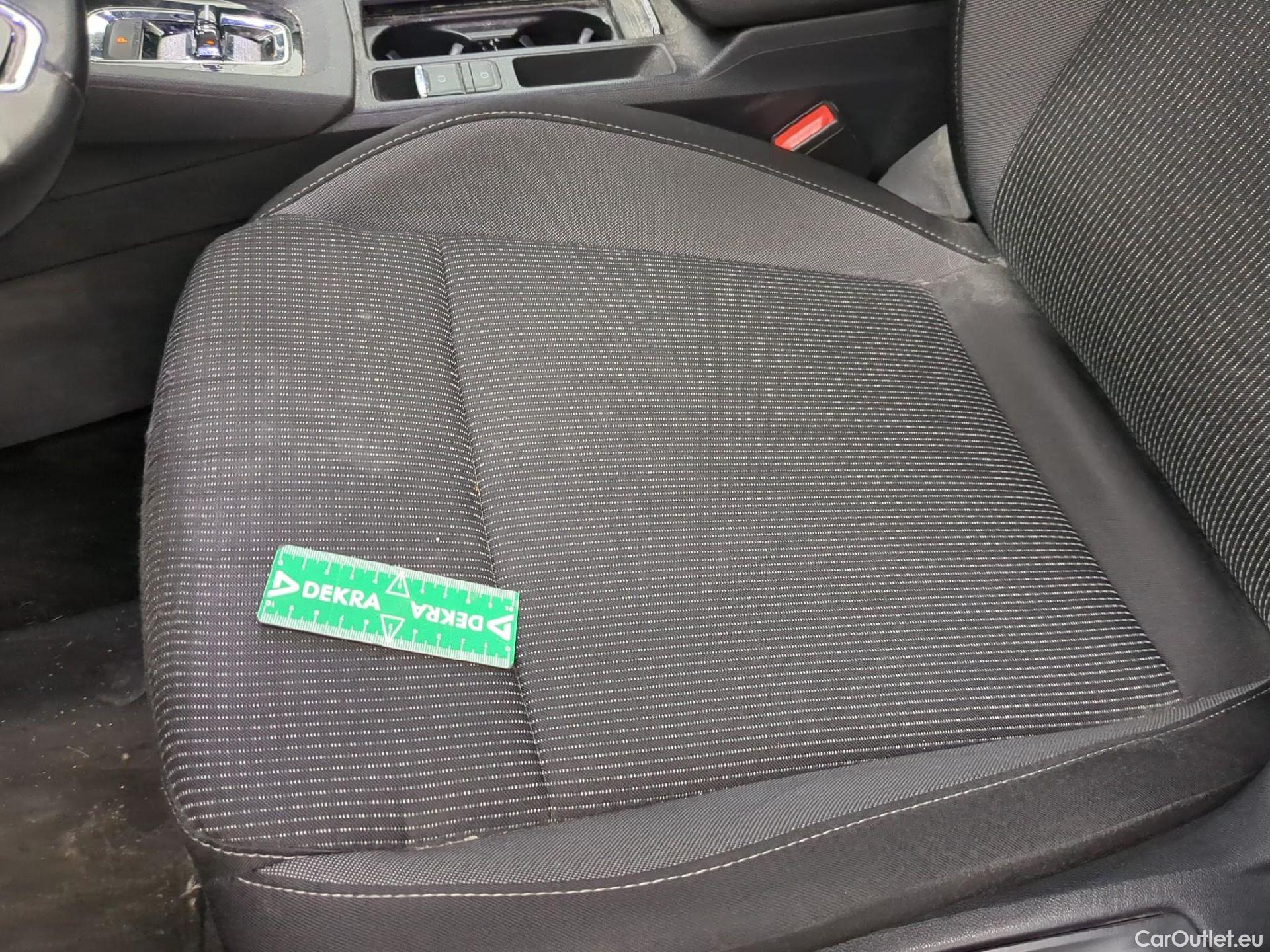  Skoda  Octavia SKODA  Combi / 2020 / 5P / Break 1.4 TSI PHEV iV 204 DSG6e Business #22