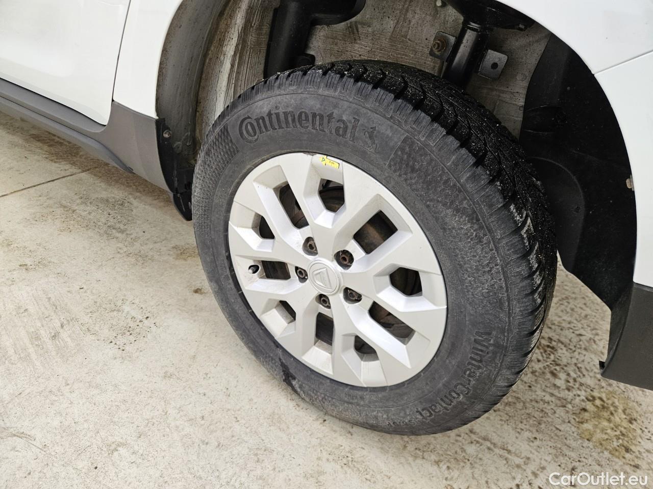  Dacia  Duster 1.5 Blue dCi 115CP Expression 4x4 #36