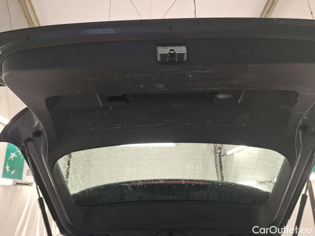  Volkswagen  Golf  VOLKSWAGEN SW / 2020 / 5P / Break 2.0 TDI SCR 150 DSG7 Life Business #10