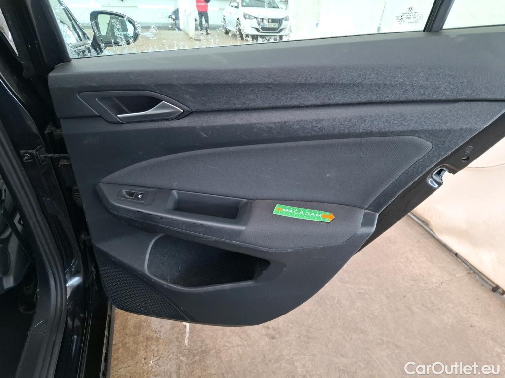  Volkswagen  Golf  VOLKSWAGEN / 2020 / 5P / Berline 2.0 TDI SCR 115 DSG7 Life Busi #26