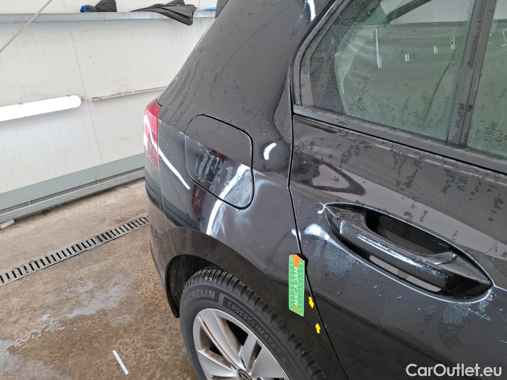  Volkswagen  Golf  VOLKSWAGEN / 2020 / 5P / Berline 2.0 TDI SCR 115 DSG7 Life Busi #38