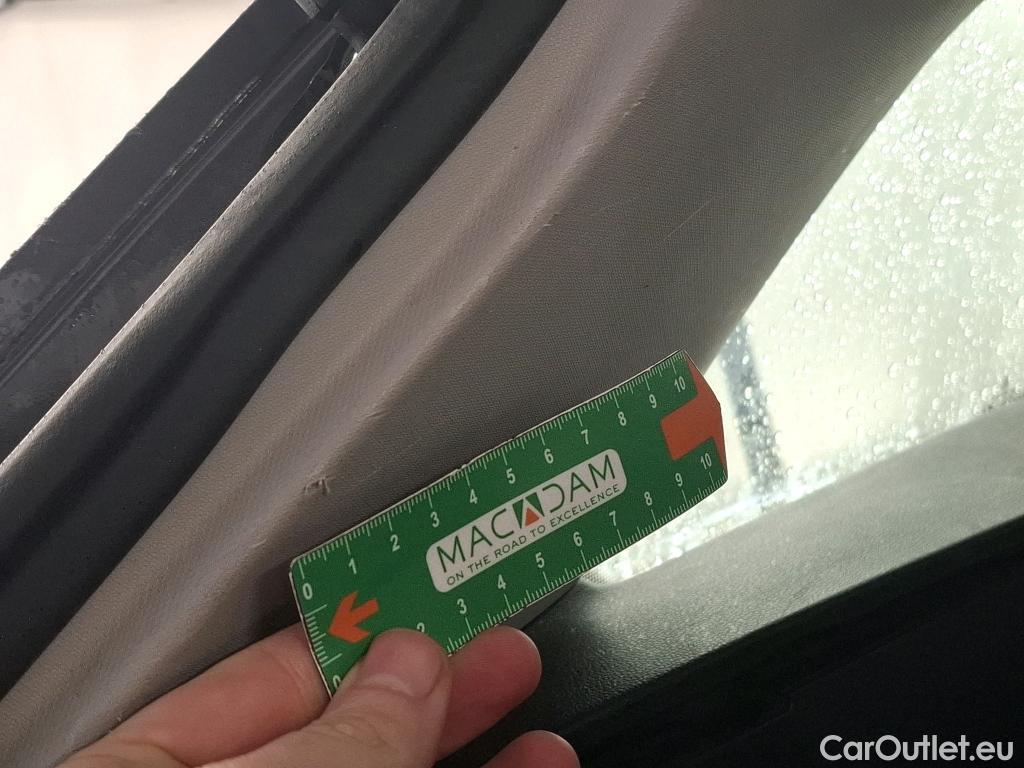  Volkswagen  Golf  VOLKSWAGEN SW / 2020 / 5P / Break 2.0 TDI SCR 150 DSG7 Life Business #17