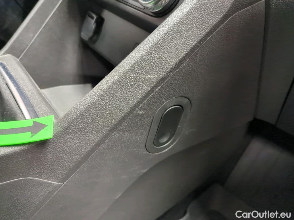  Dacia  Sandero 1.0 TCe 90CP Stepway Comfort #42