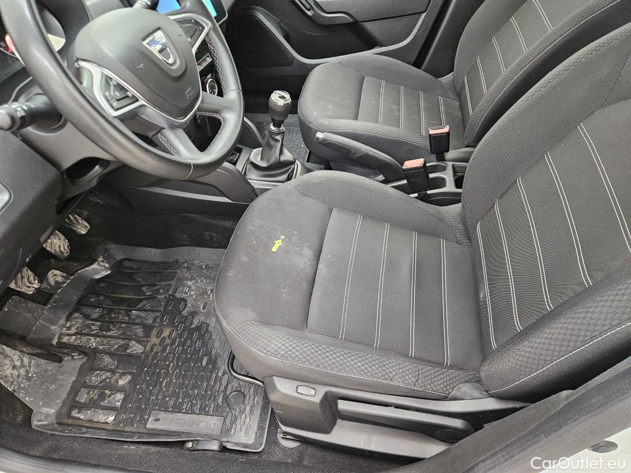  Dacia  Duster 1.5 Blue dCi 115CP Expression 4x4 #39