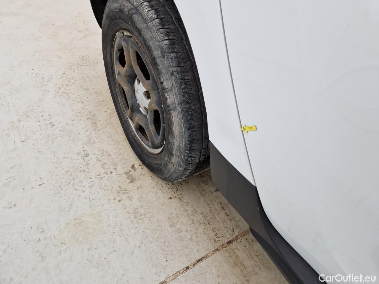  Dacia  Duster 1.5 Blue dCi 115CP Comfort 4WD #19