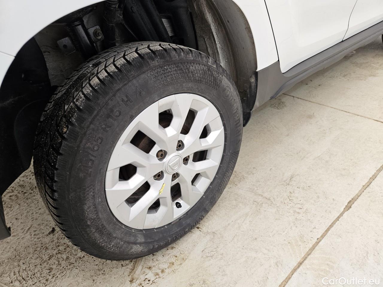  Dacia  Duster 1.5 Blue dCi 115CP Expression 4x4 #28