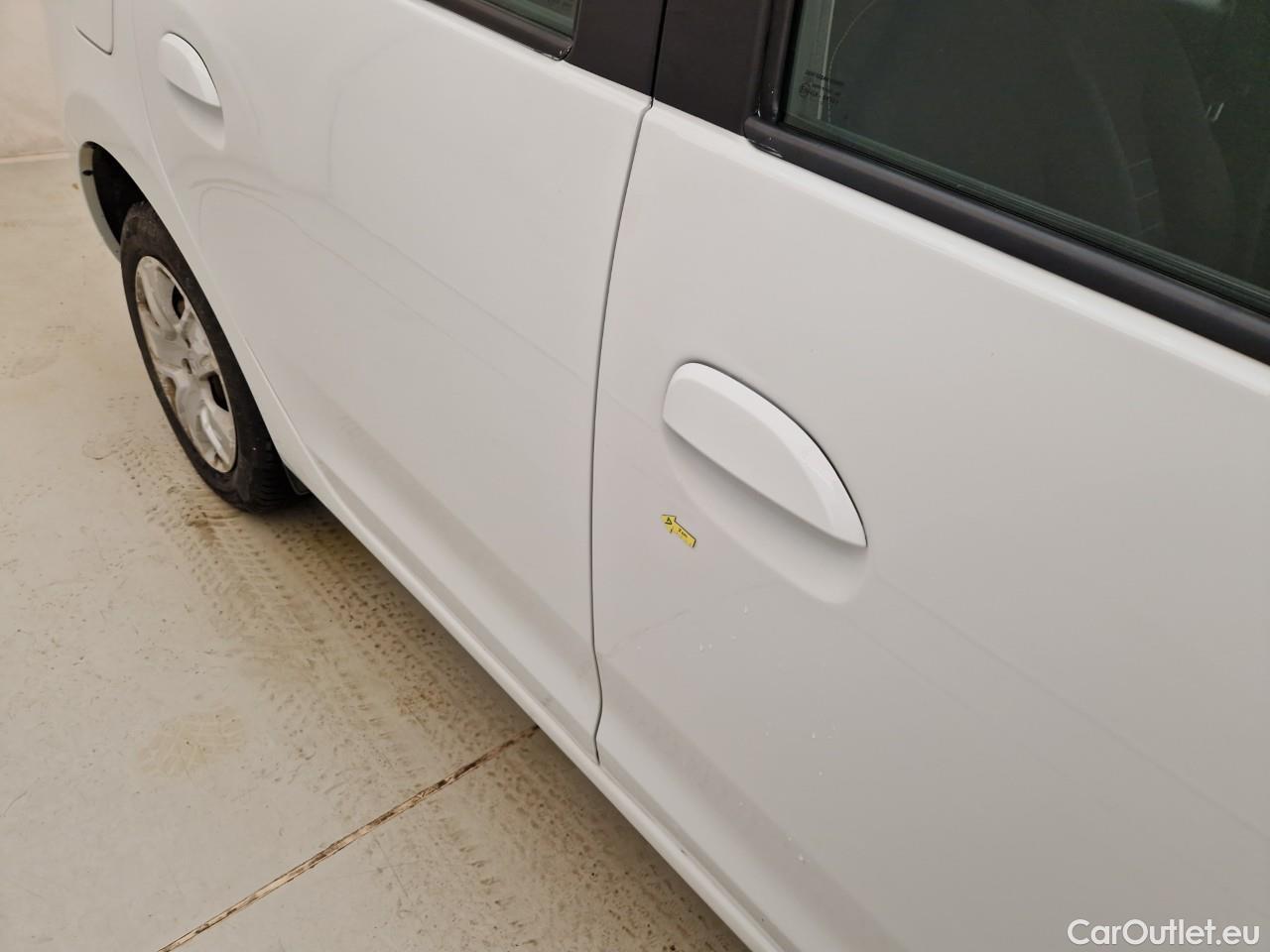  Dacia  Logan 1.5 Blue dCi 95CP Laureate #9