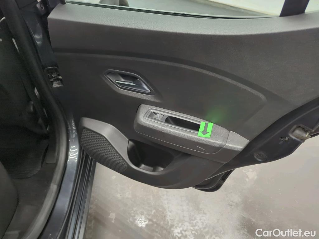  Dacia  Sandero 1.0 TCe 90CP Stepway Comfort #37