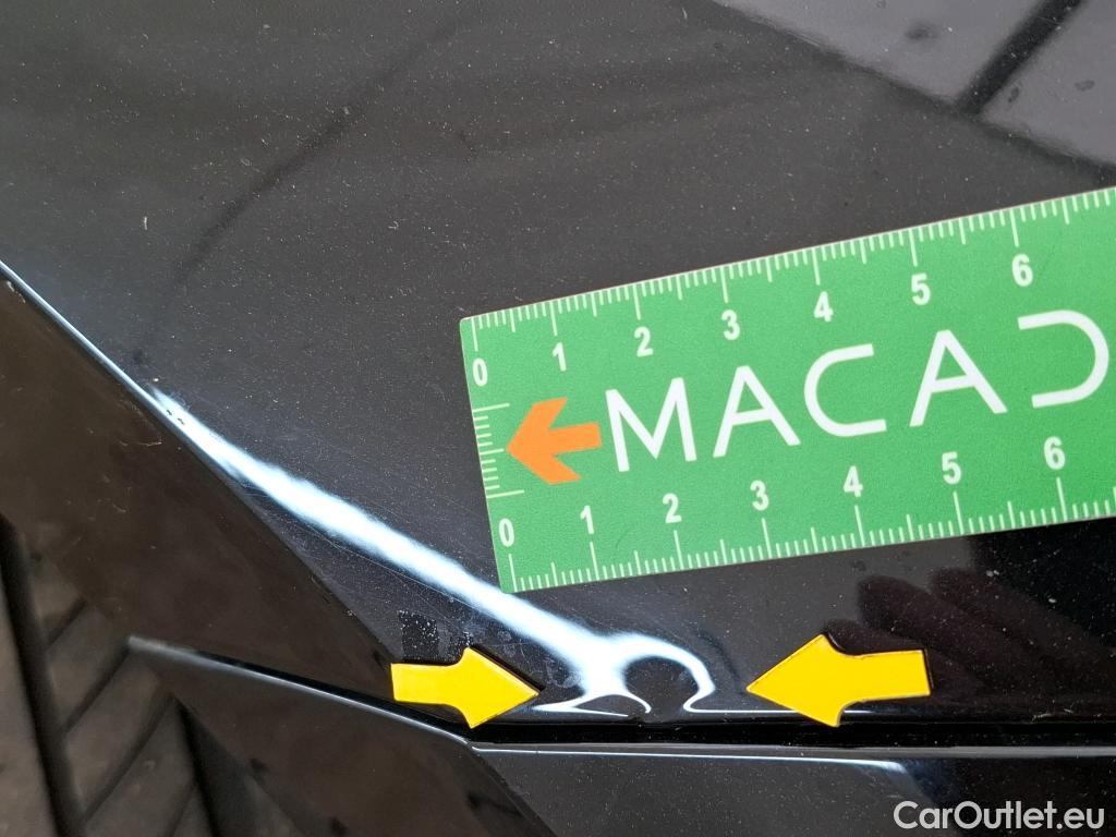  Volkswagen  Golf  VOLKSWAGEN / 2020 / 5P / Berline 2.0 TDI SCR 115 DSG7 Life Busi #37