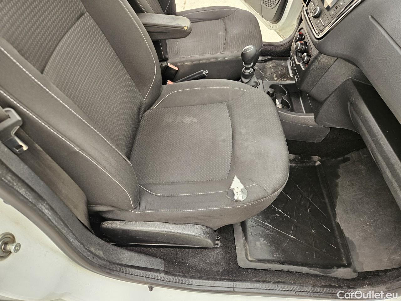  Dacia  Dokker 1.3 TCe 130CP Laureate #60