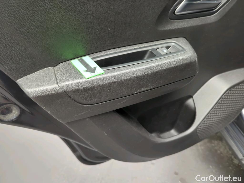  Dacia  Sandero 1.0 TCe 90CP Stepway Comfort #40