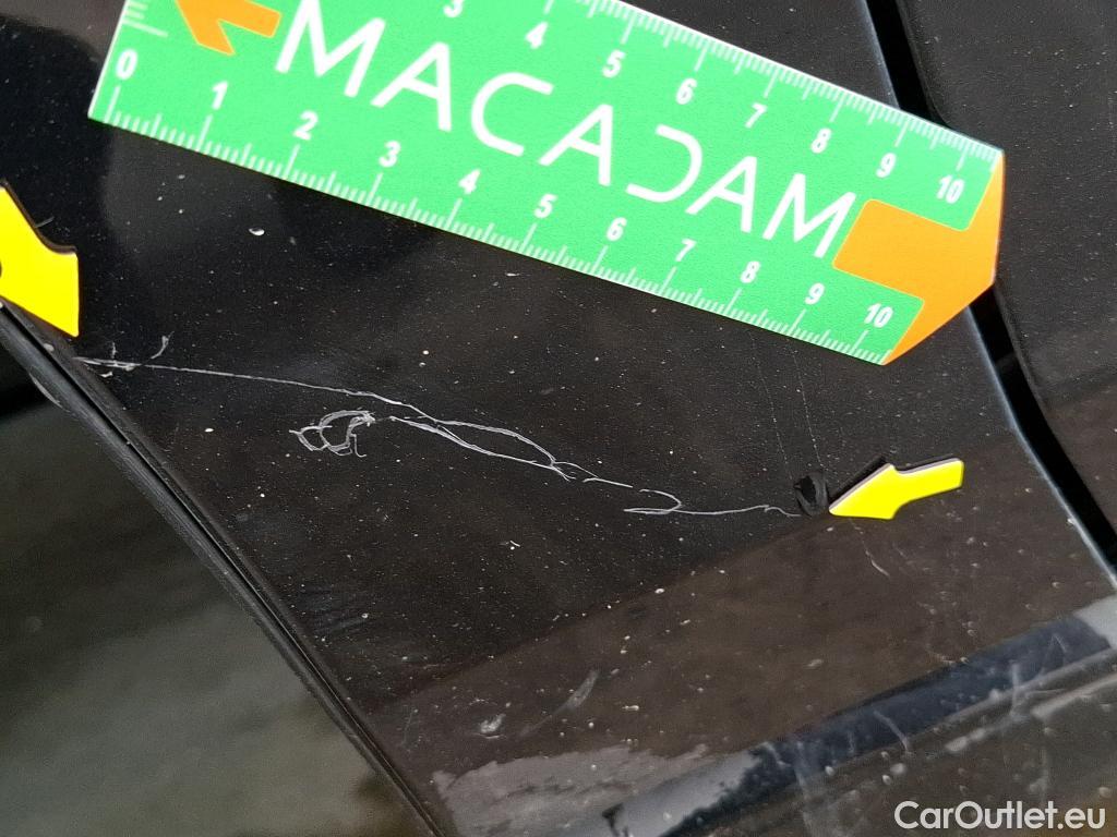  Volkswagen  Golf  VOLKSWAGEN / 2020 / 5P / Berline 2.0 TDI SCR 115 DSG7 Life Busi #9