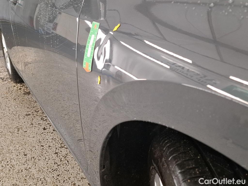  Volkswagen  Golf  VOLKSWAGEN SW / 2020 / 5P / Break 2.0 TDI SCR 150 DSG7 Life Business #4