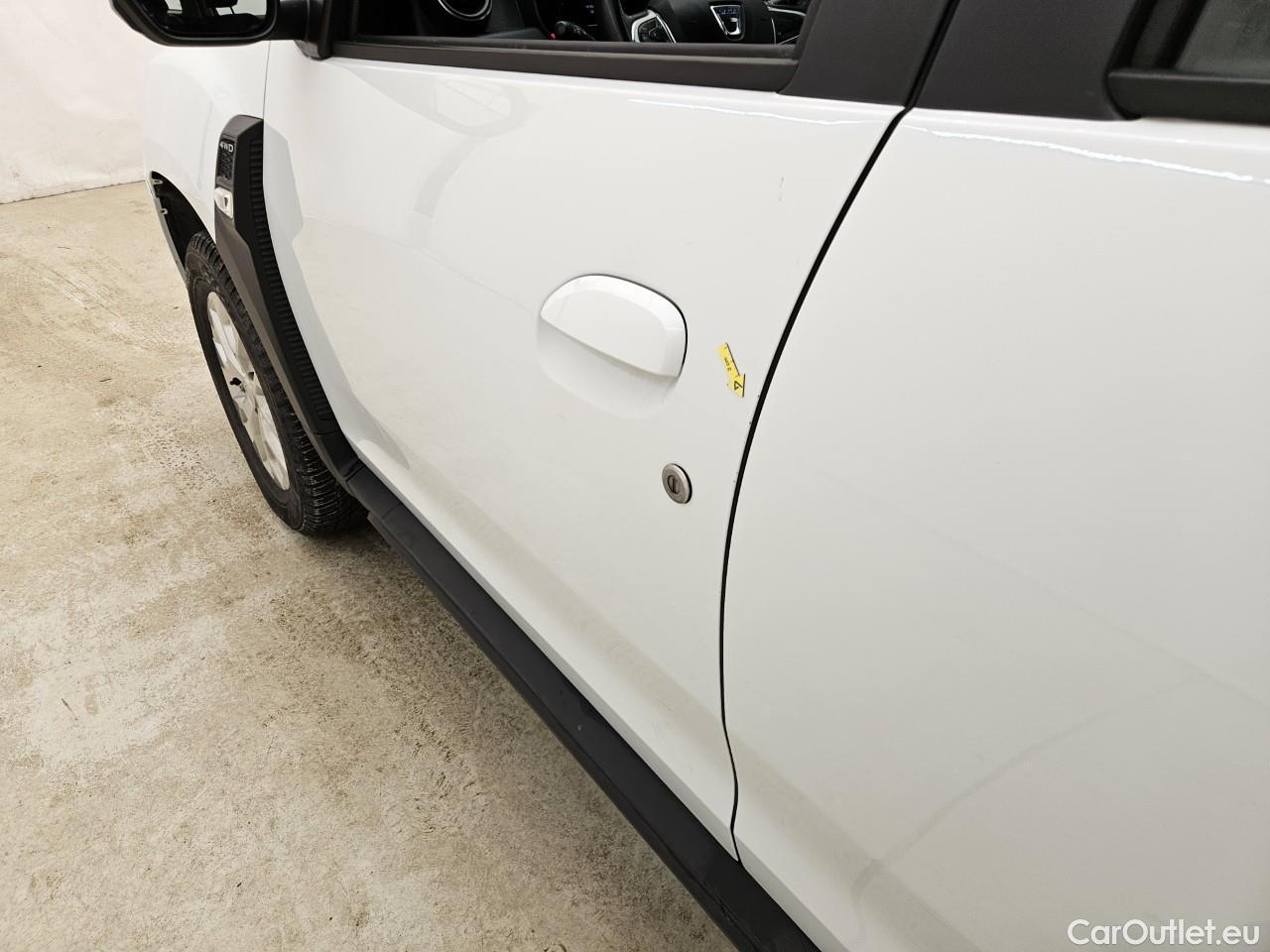  Dacia  Duster 1.5 Blue dCi 115CP Expression 4x4 #6