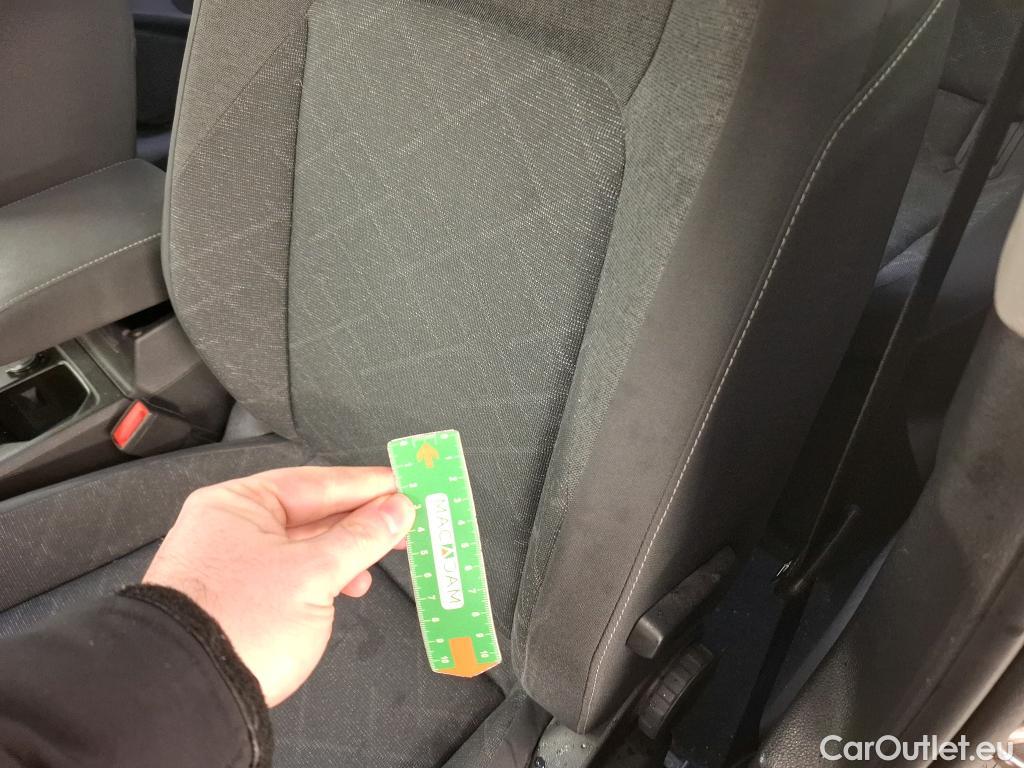  Volkswagen  Golf  VOLKSWAGEN SW / 2020 / 5P / Break 2.0 TDI SCR 150 DSG7 Life Business #23