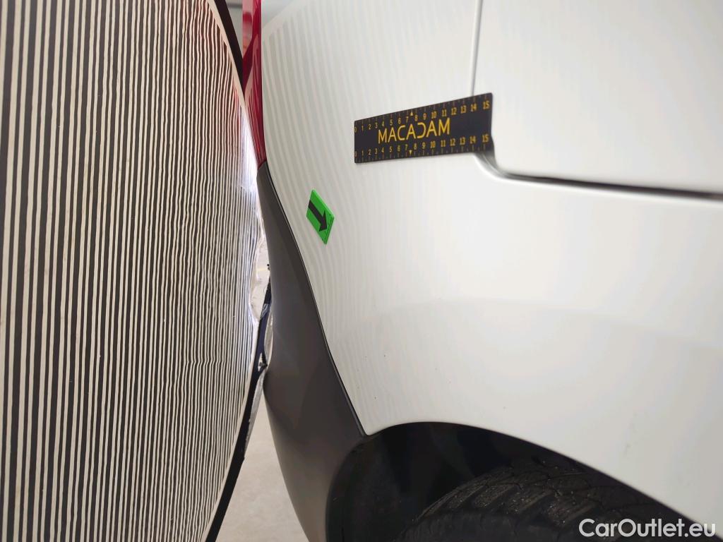  Dacia  Dokker 1.5 dCi 75 Ambiance Van 75HP #26