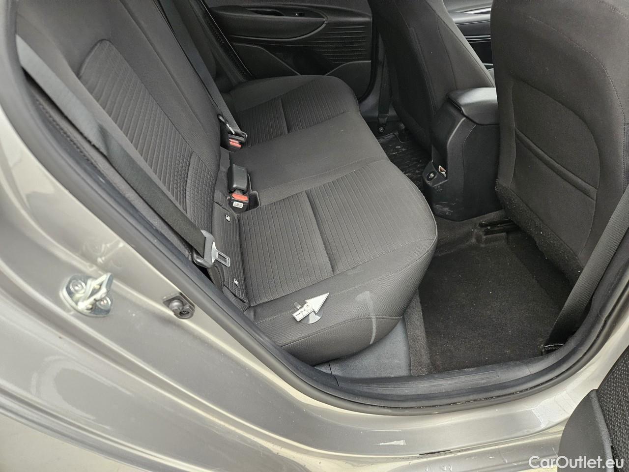  Hyundai  i20 1.0 T-GDi 100CP Led Line 7DCT #62