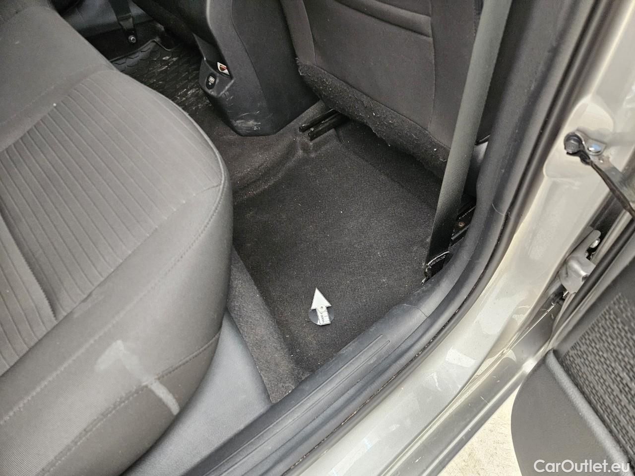  Hyundai  i20 1.0 T-GDi 100CP Led Line 7DCT #63