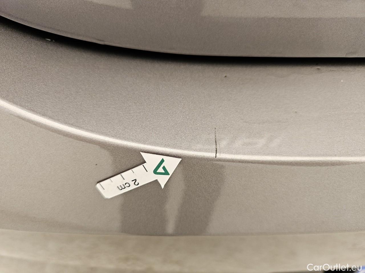  Hyundai  i20 1.0 T-GDi 100CP Led Line 7DCT #37