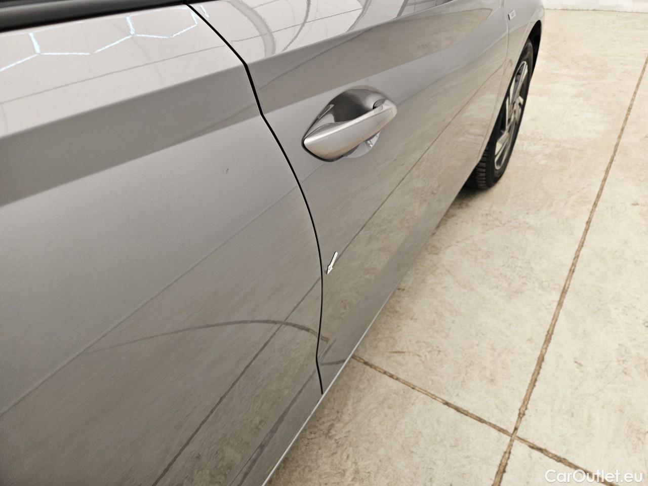  Hyundai  i20 1.0 T-GDi 100CP Led Line 7DCT #24