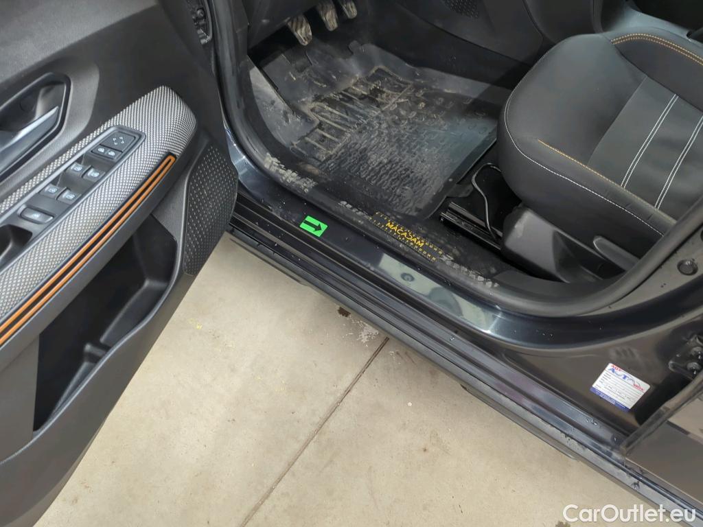  Dacia  Sandero 1.0 TCe 90CP Stepway Comfort #9