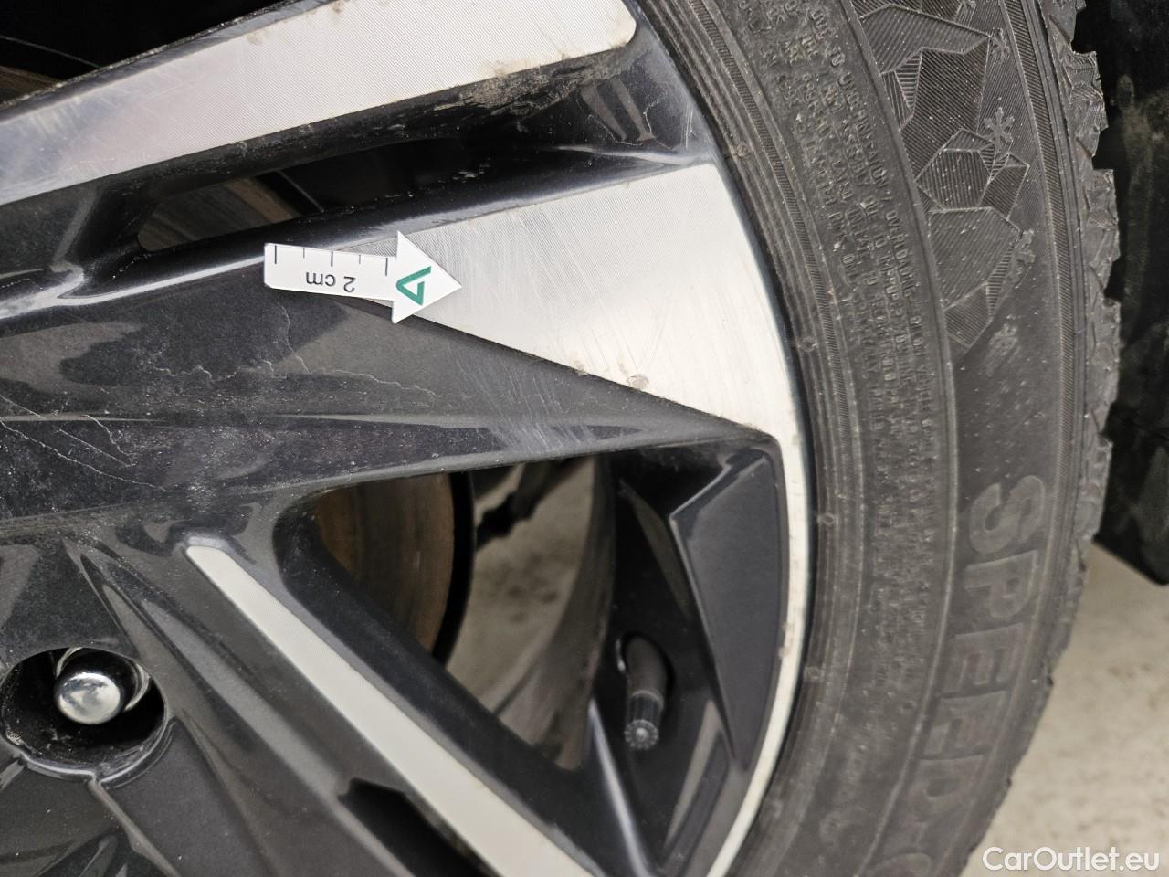  Hyundai  i20 1.0 T-GDi 100CP Led Line 7DCT #34