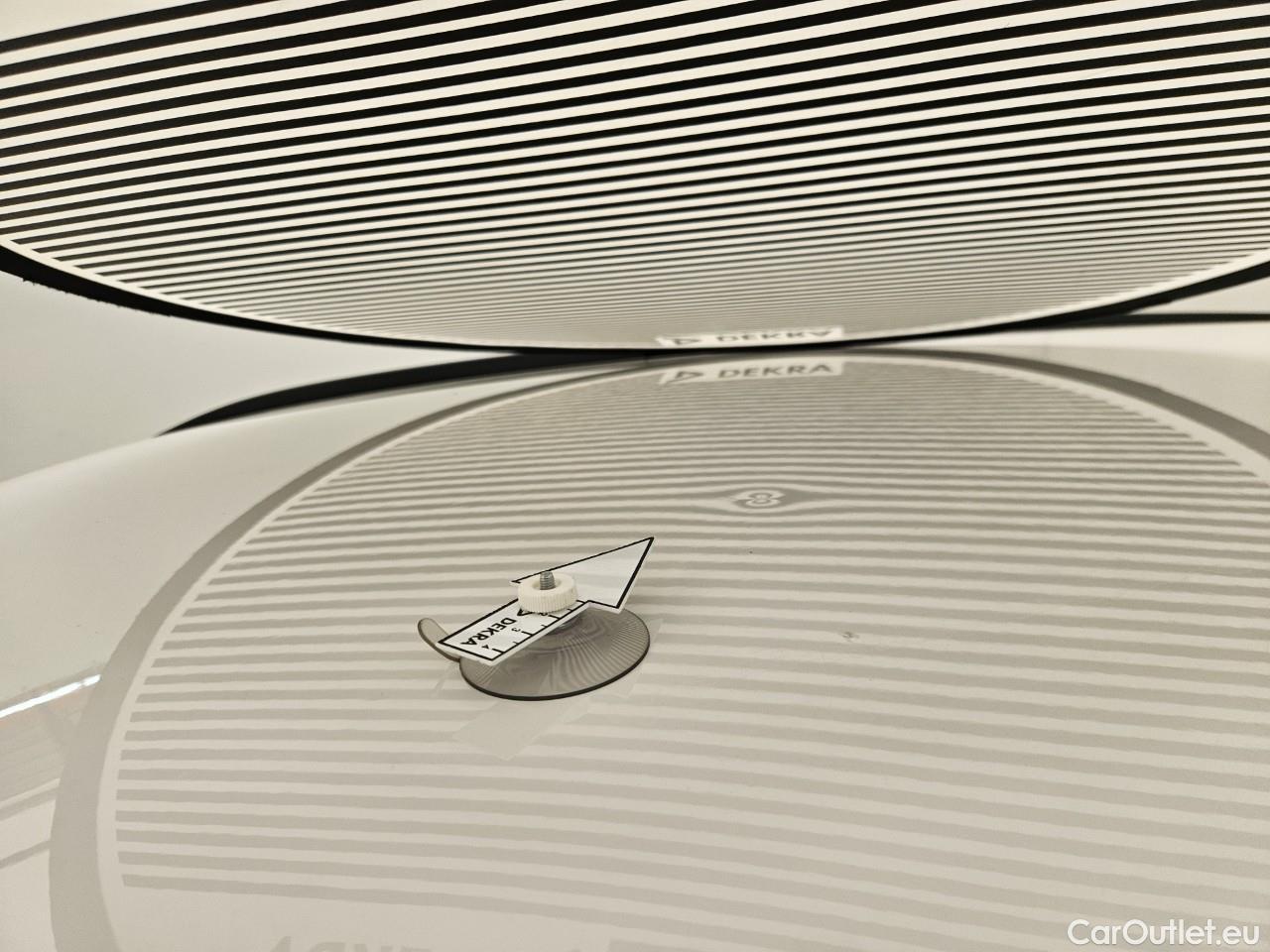  Skoda  Octavia 2.0 TDI 115CP Ambition Combi #24