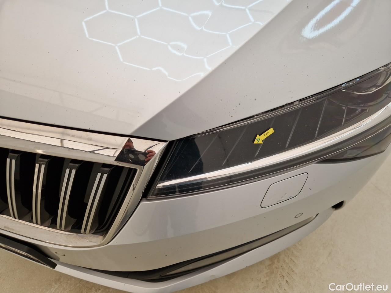  Skoda  Superb 2.0 TDI 190CP Ambition DSG #18