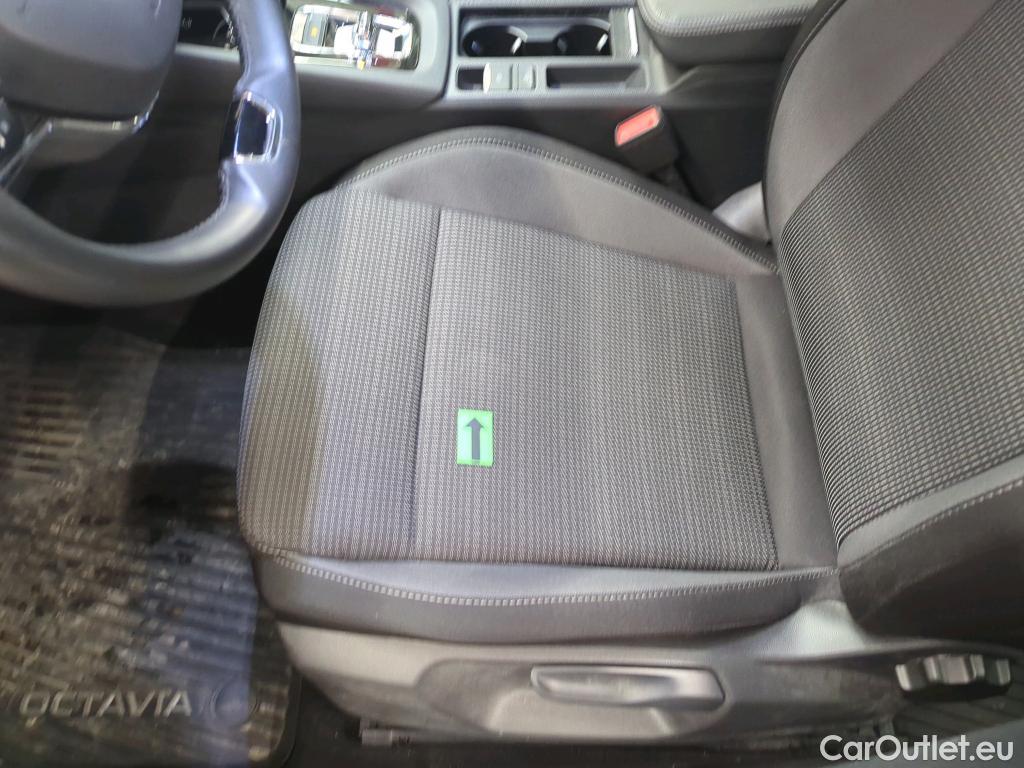  Skoda  Octavia 2.0 TDI 150CP Ambition DSG #13