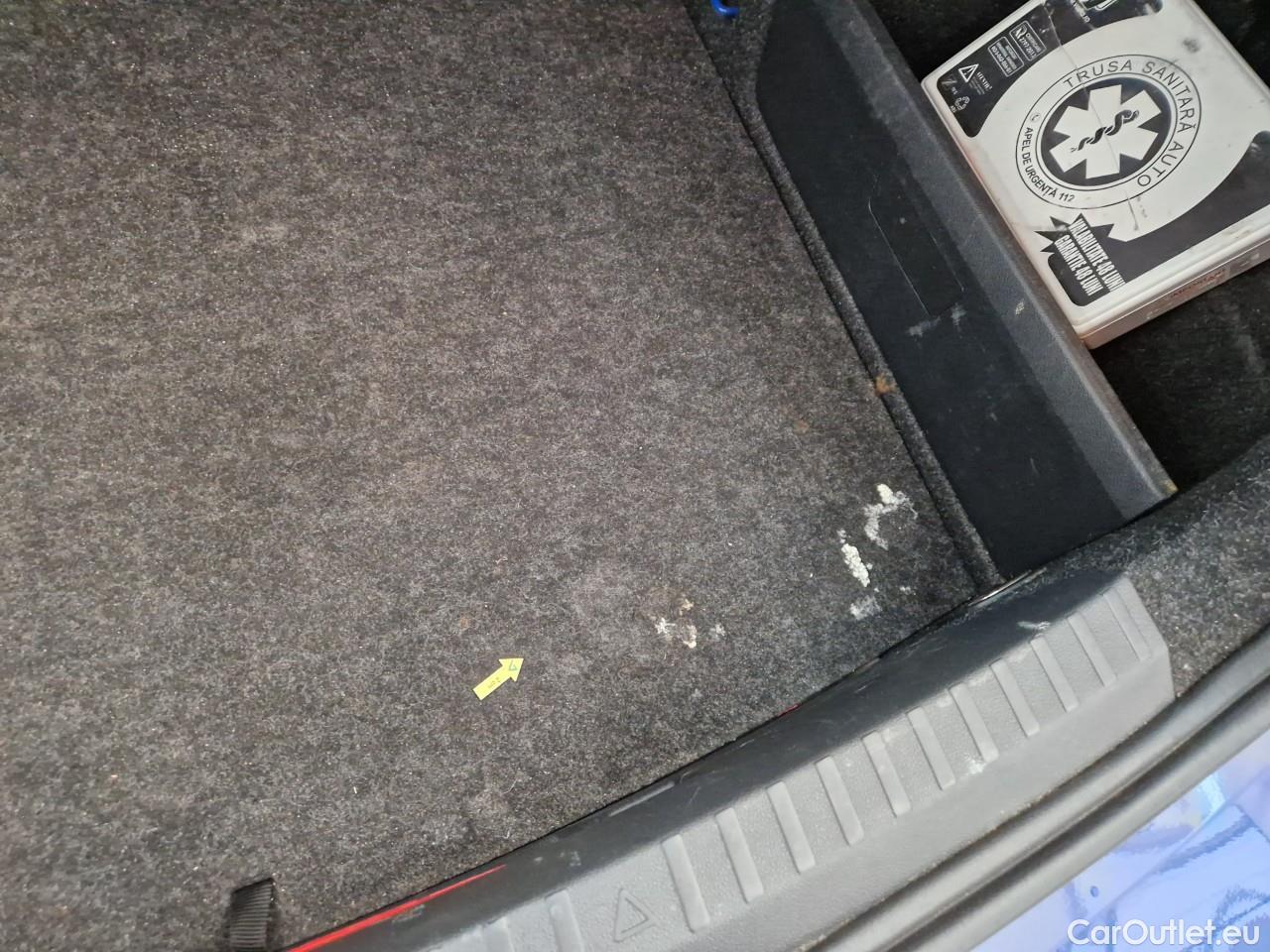  Skoda  Octavia 2.0 TDI 150CP Ambition DSG #50