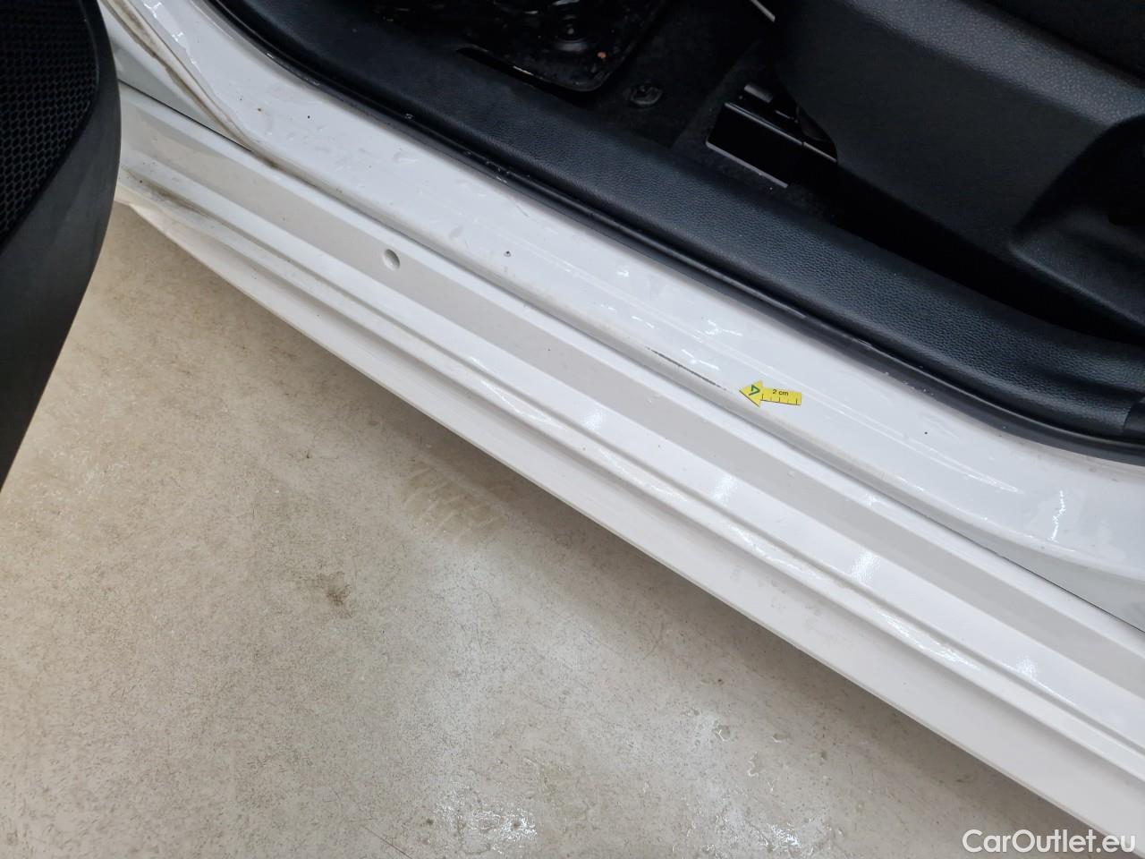  Toyota  Corolla 1.8 Hybrid Eco HSD E-CVT #3