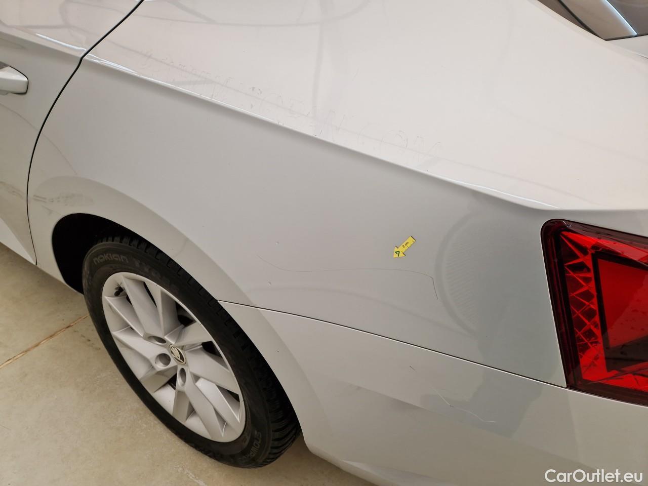  Skoda  Superb 2.0 TDI 190CP Ambition DSG #32