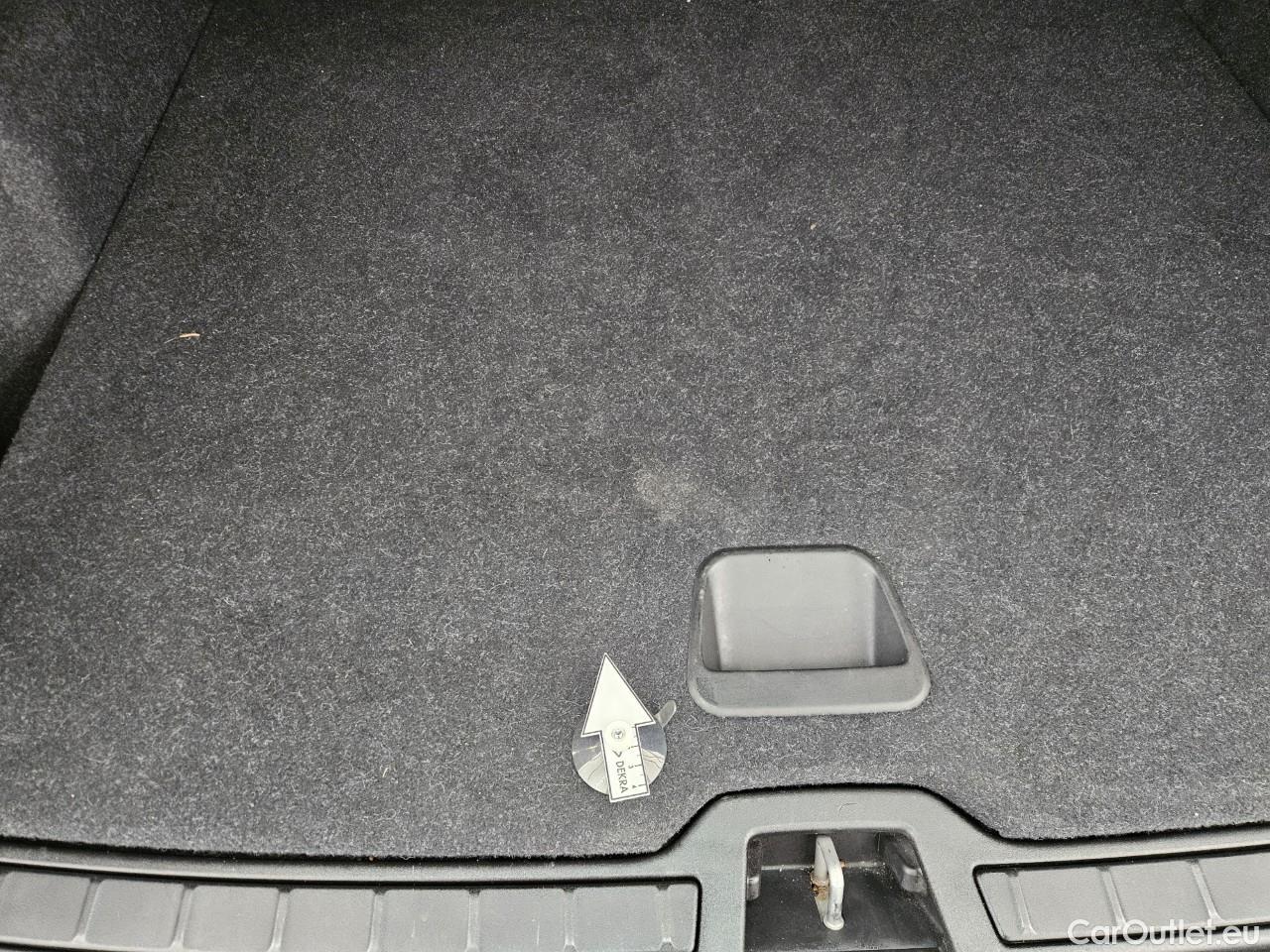  Volvo  S40 1.5 T5 262CP Inscription Recharge DCT #16