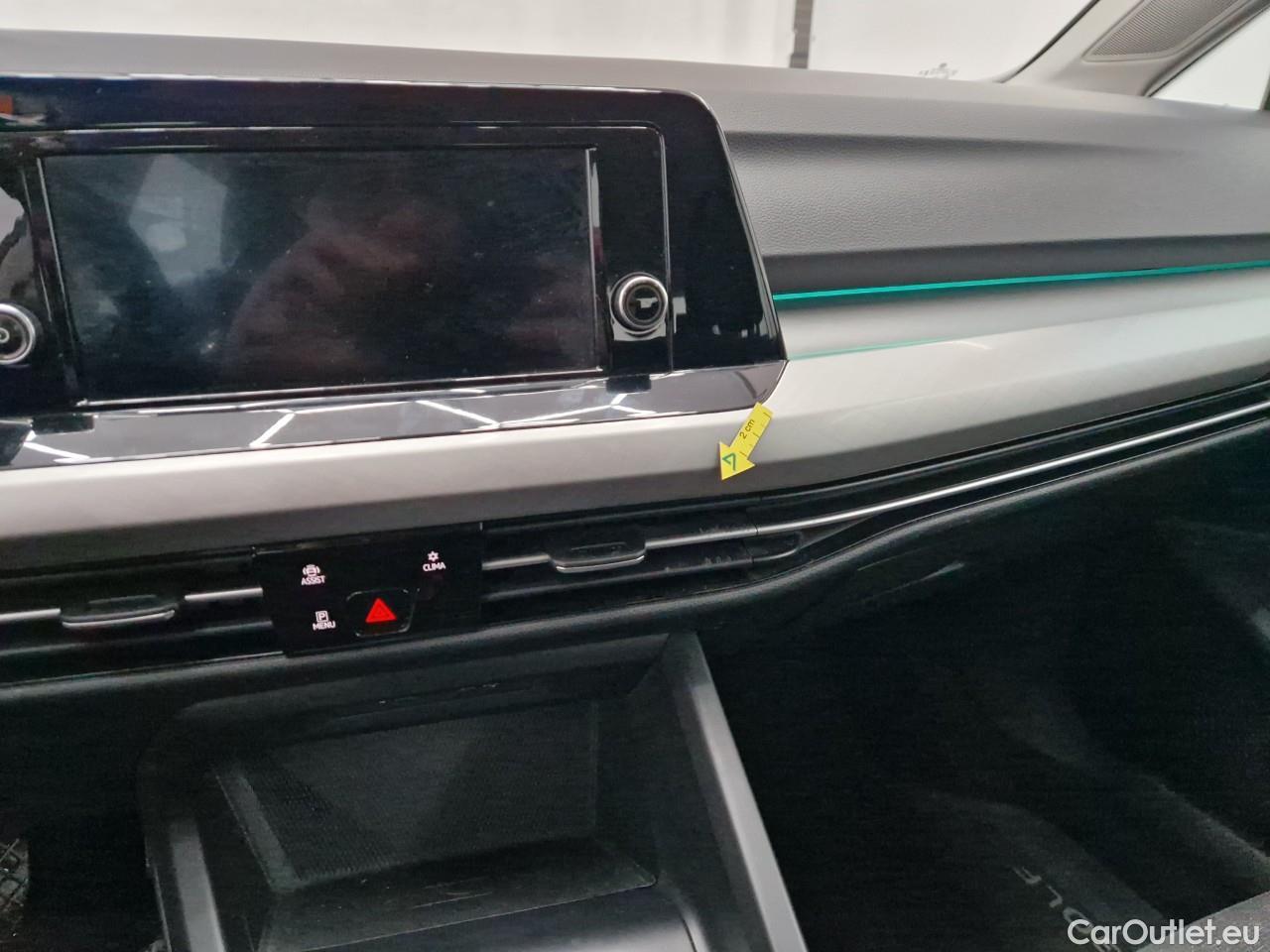  Volkswagen  Golf  2.0 TDI 116HP DSG Life Variant #37