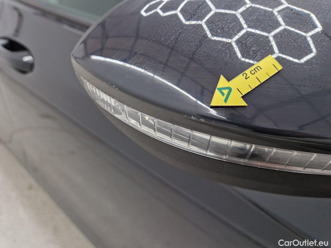  Volkswagen  Golf  2.0 TDI 116HP DSG Life Variant #15