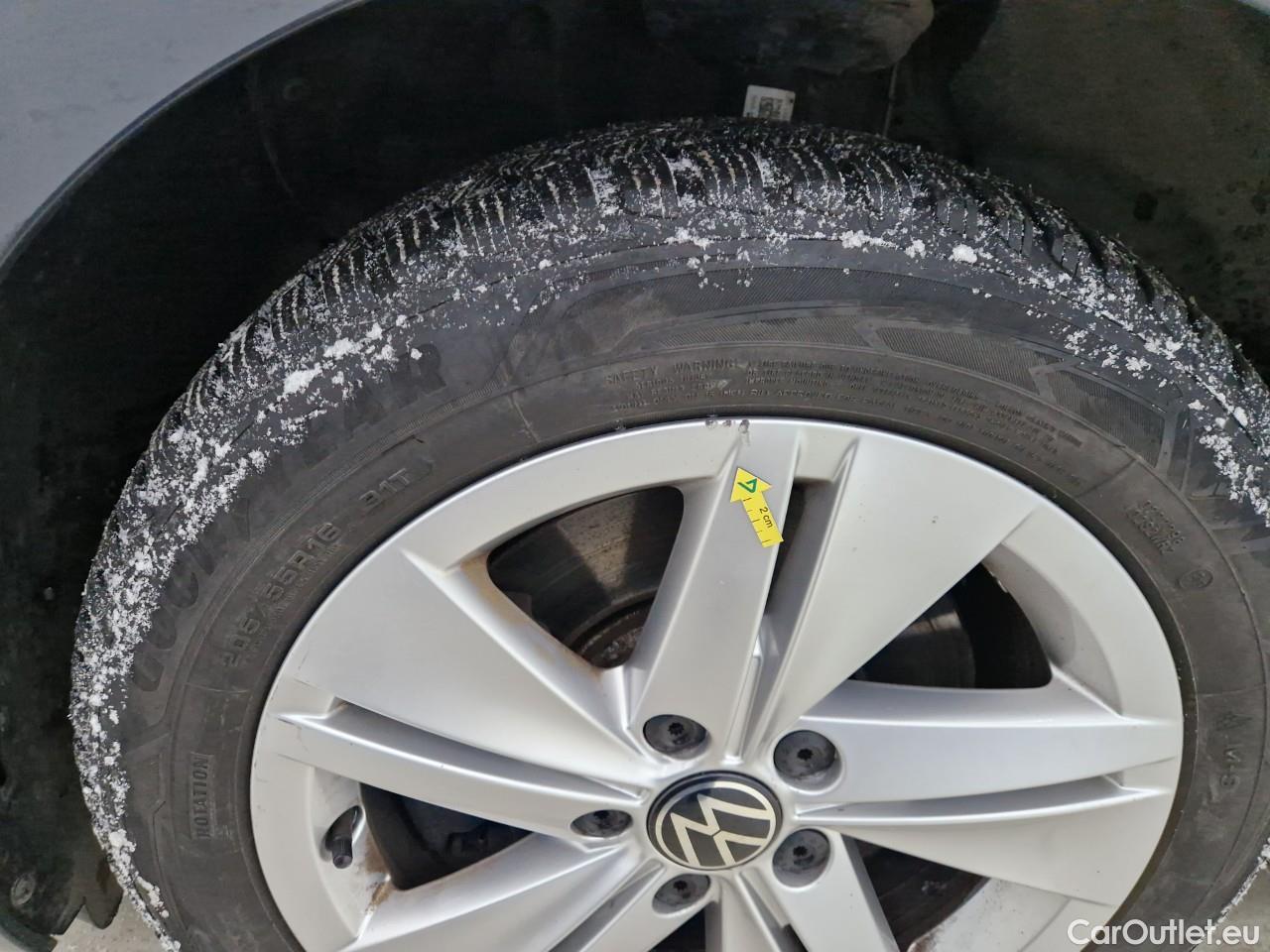  Volkswagen  Golf  2.0 TDI 116HP DSG Life Variant #3