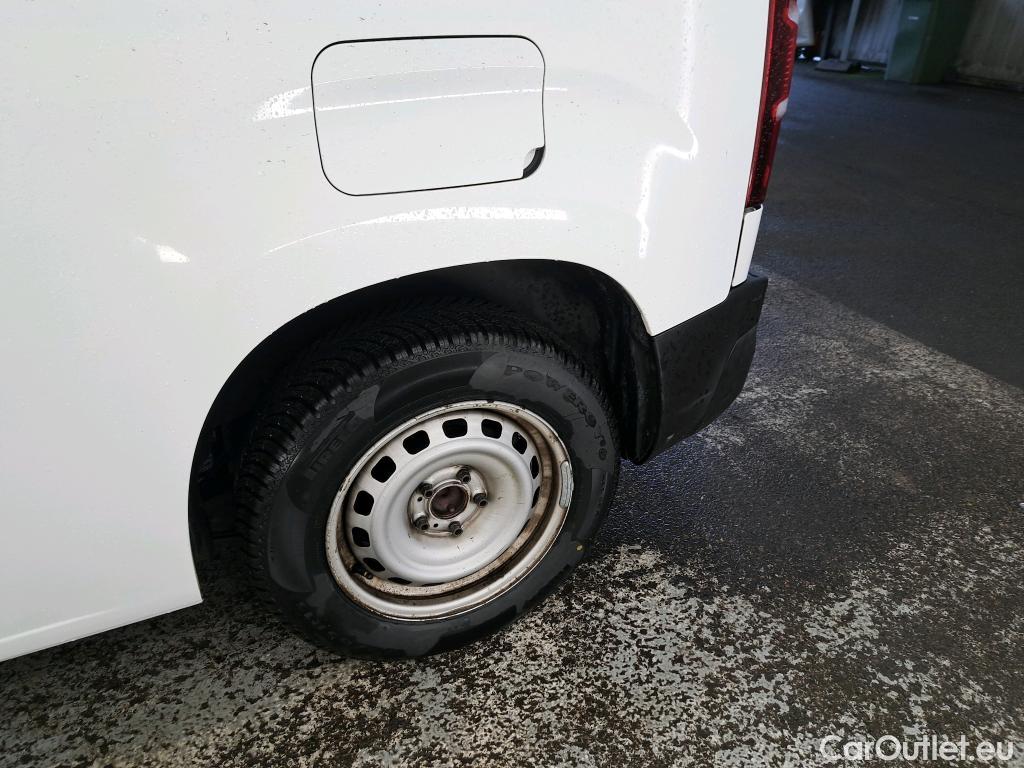  Citroen  Berlingo  Fourgon Club M 650 1.5 BlueHDi 75CV BVM5 E6dT #29